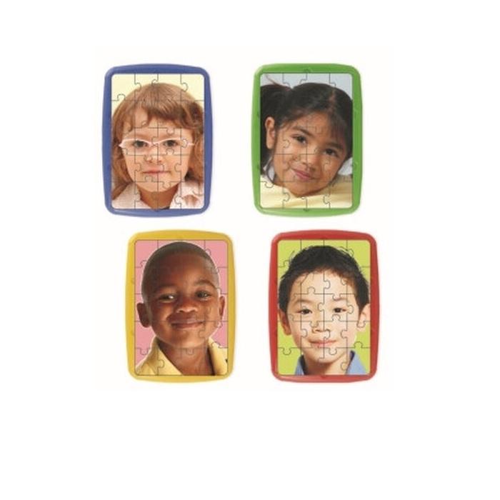 SET 4 PUZZLES: NIÑOS DEL MUNDO MINILAND