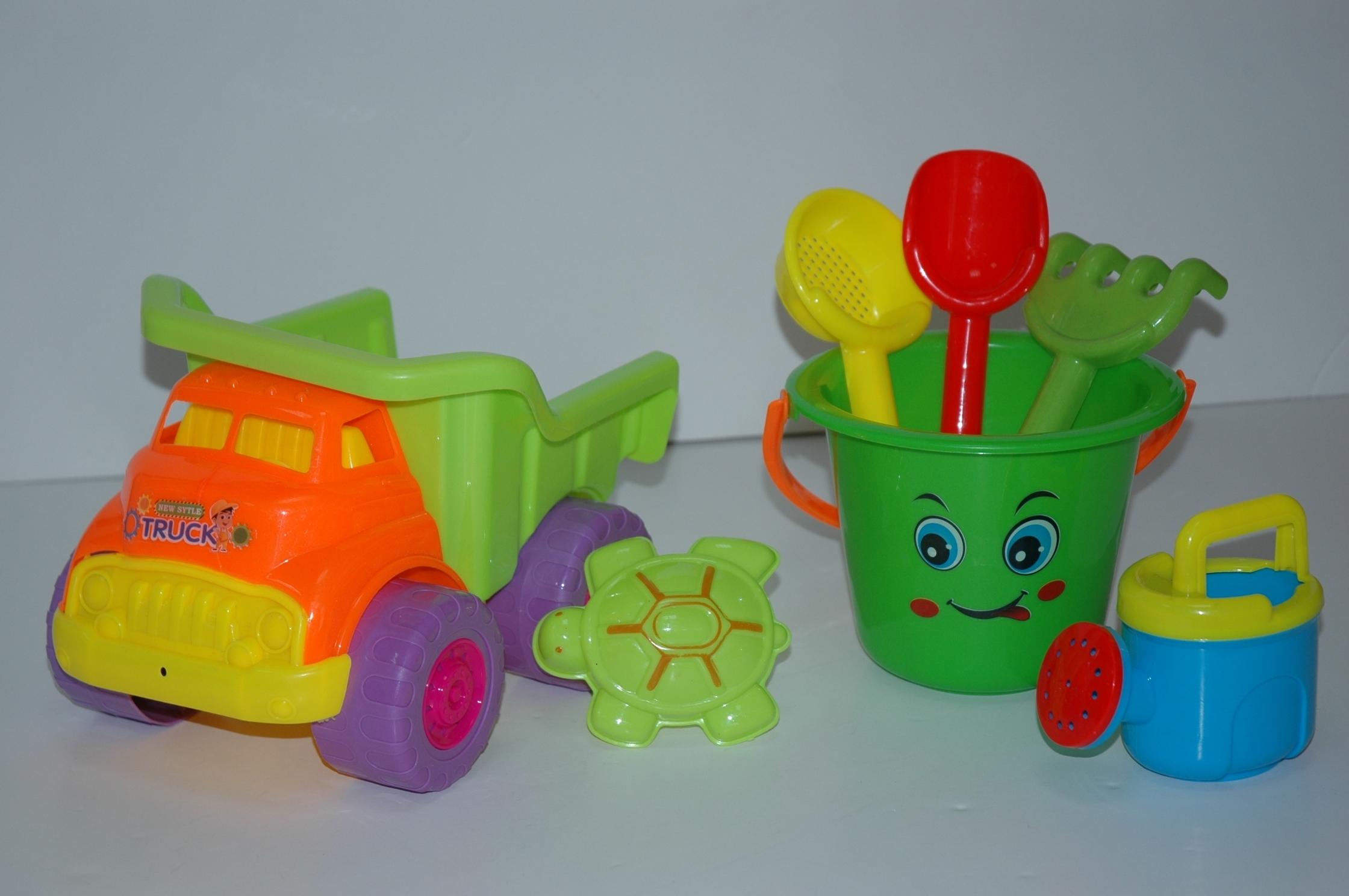 CAMIONPLAYACUBO 27x18x23cm.